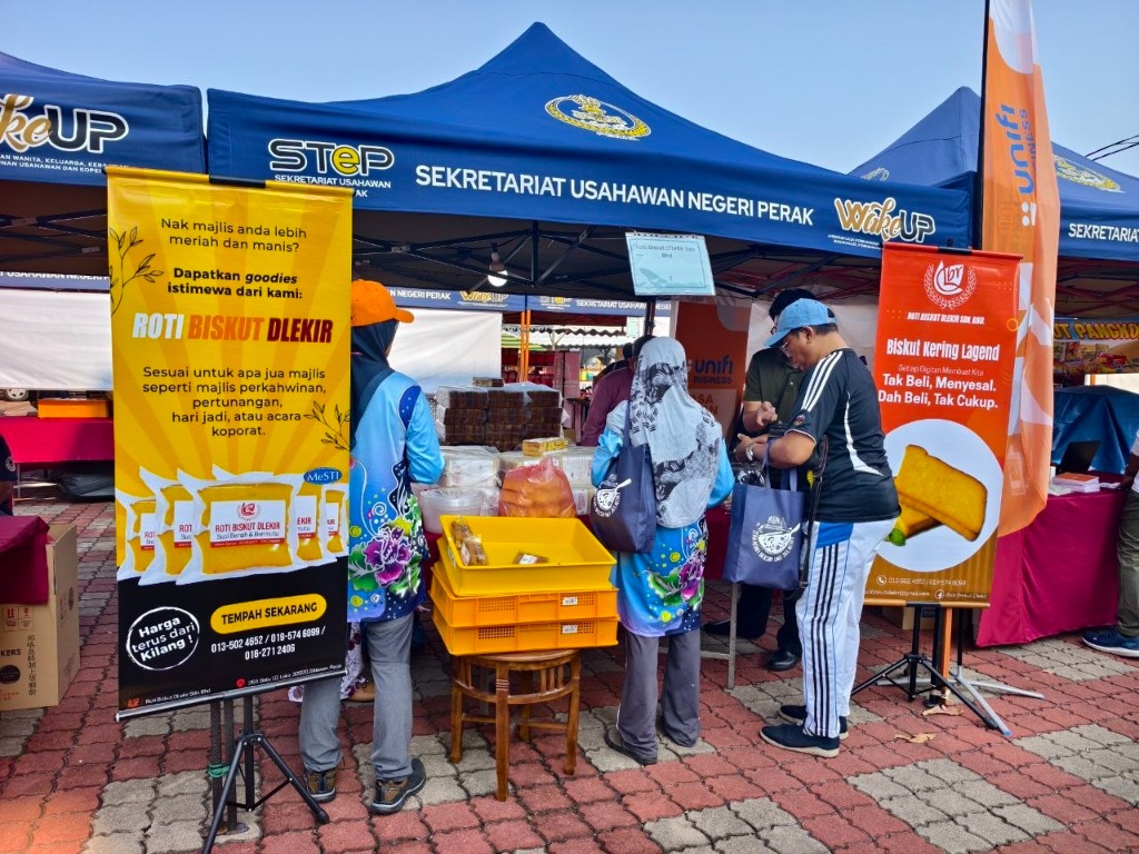 Sambutan Hangat Pengunjung